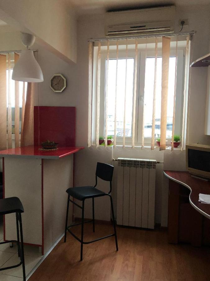 Charming Quiet Studio Coltea Old Town In The Centre Of Бухарест Экстерьер фото